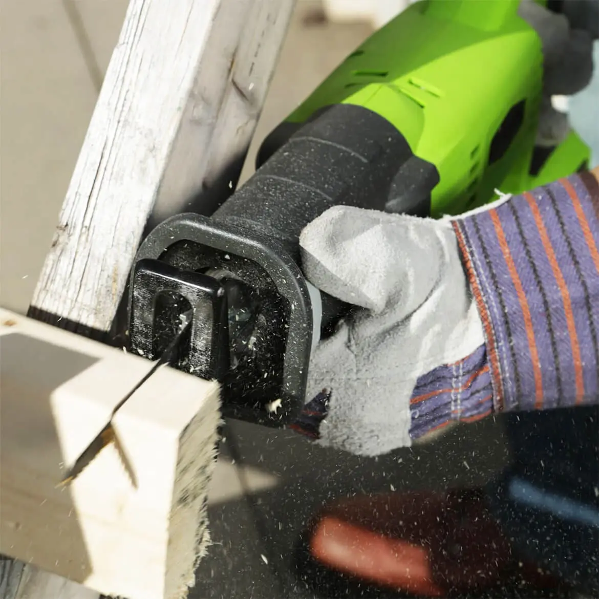 24V Brezkrtačna Sabljasta žaga