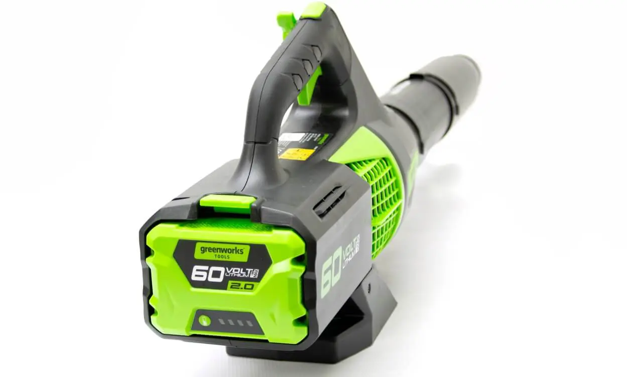 60V axialni puhalnik z brezkrtačnim DIGIPRO motorjem