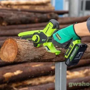 24V enoročna verižna žaga z 2Ah baterijo in polninikom G24MCS10K2