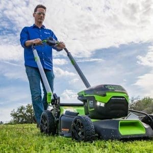 60V kosilnica 46cm SAMOHODNA GD60M46SPK4 z 4Ah baterijo in polnilnikom Gen ll